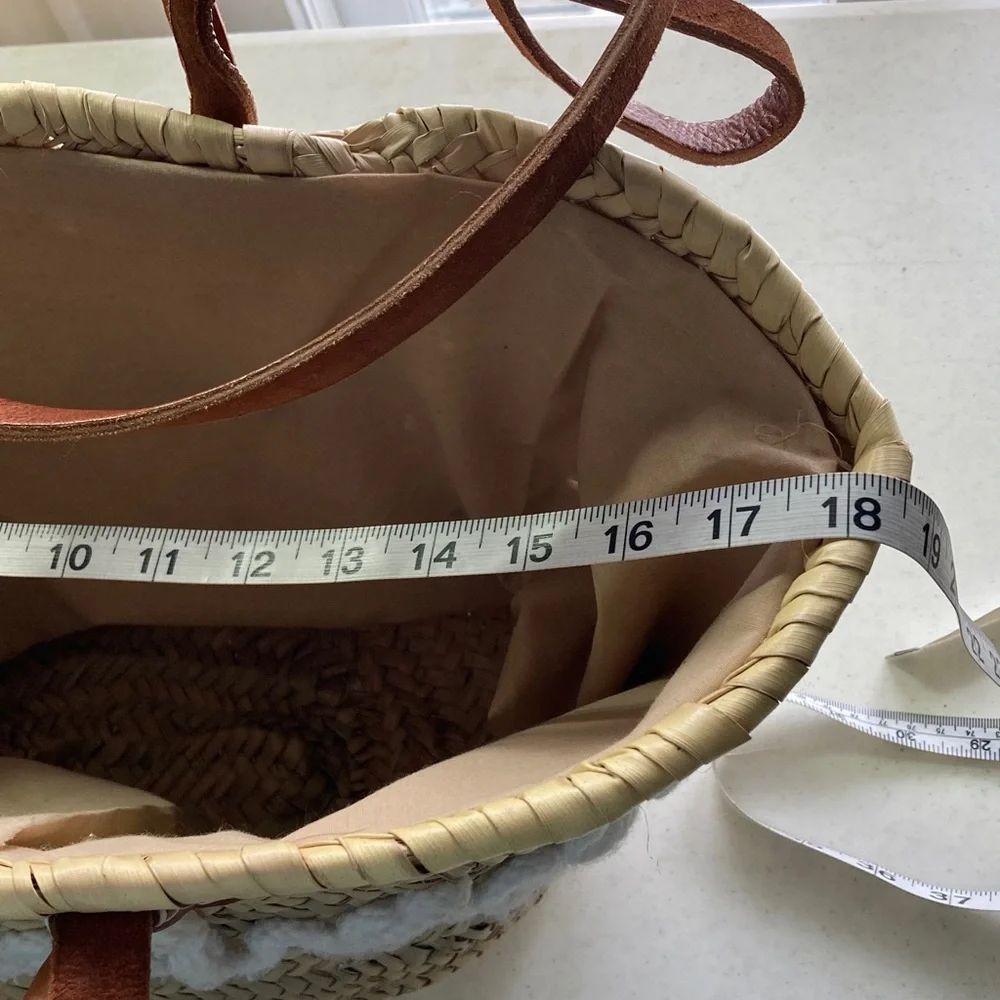“French Riviera” script: Tan Woven Tote Bag - Picture 10 of 13